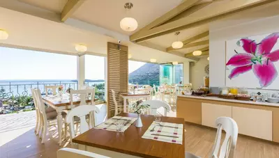 Kréta - Bali - Manos Palace - reštaurácia Kréta - Bali - Manos Palace - reštaurácia