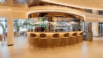 Chorvátsko - Petrčane - hotel Pinija - aperitív bar