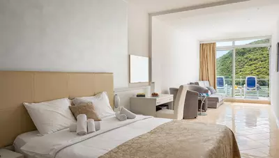 Chorvátsko - Istria - Rabac - hotel Hedera - izba 2+2 na morskú stranu Chorvátsko - Istria - Rabac - hotel Hedera - izba 2+2 na morskú stranu