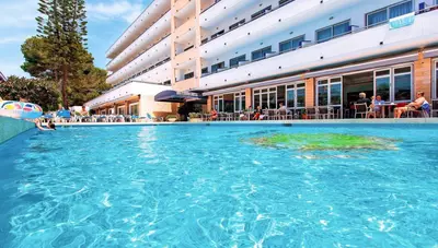 Španielsko - Mallorca - S'Illot - hotel Mariant - bazén Španielsko - Mallorca - S'Illot - hotel Mariant - bazén