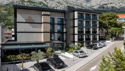 Chorvátsko - Baška Voda - hotel Noemia - hotel