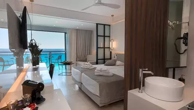 Grécko - Rhodos - Faliraki - hotel Calypso Beach - izba Deluxe orientovaná na morskú stranu