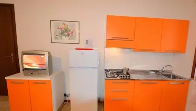 Taliansko - Lignano - Apartmány Donatello - štúdio A - kuchyňa Taliansko - Lignano - Apartmány Donatello - štúdio A - kuchyňa