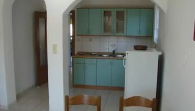 Chorvátsko - ostrov Rab - Lopar - apartmány Toni - kuchynský kút