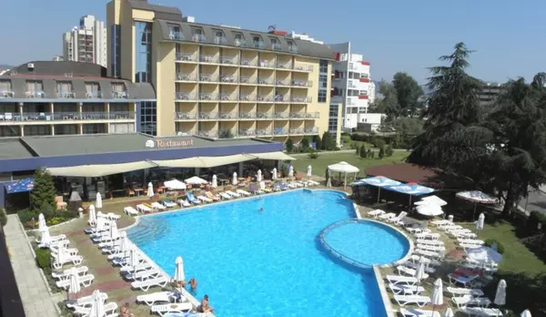Bulharsko - Slnečné pobrežie - Hotel Baikal - bazén