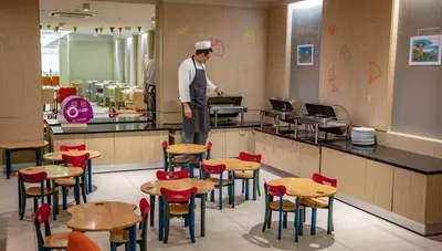 Chorvátsko - ostrov Lišinj - Mali Lošinj - hotel Vespera - reštaurácia - detská časť