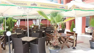 Bulharsko - Slnečné pobrežie - Hotel Karina Beach - terasa Bulharsko - Slnečné pobrežie - Hotel Karina Beach - terasa