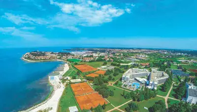 Chorvátsko - Poreč - hotel Ainess Laguna A - pohľad na hotel a okolie Chorvátsko - Poreč - hotel Ainess Laguna A - pohľad na hotel a okolie