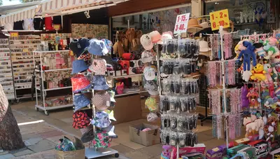 Bulharsko - Slnečné pobrežie - obchodík