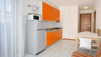 Taliansko - Bibione - Spiaggia - Rezidencia Villa Mara - apartmán C1 4+2 - kuchyňa Taliansko - Bibione - Spiaggia - Rezidencia Villa Mara - apartmán C1 4+2 - kuchyňa