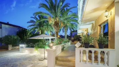 Chorvátsko - Vodice - Penzión Sidro - exteriér Chorvátsko - Vodice - Penzión Sidro - exteriér