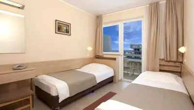 Chorvátsko - Istria - Poreč - hotel Delfin Plava Laguna - izba orientovaná na morskú stranu Chorvátsko - Istria - Poreč - hotel Delfin Plava Laguna - izba orientovaná na morskú stranu