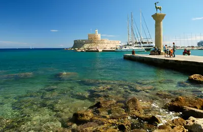 Grécko - Rhodos - Hlavné mesto - prístav Mandraki