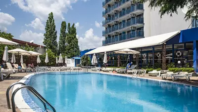 Bulharsko - Slnečné pobrežie - Hotel Palace - bazén Bulharsko - Slnečné pobrežie - Hotel Palace - bazén