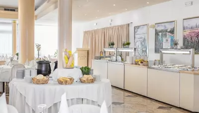 Chorvátsko - Vodice - Villa Arausa -reštaurácia Chorvátsko - Vodice - Villa Arausa -reštaurácia