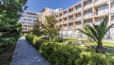 Bulharsko - Slnečné pobrežie - hotel Riva Park - areál hotela