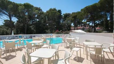 Chorvátsko - Biograd na Moru - hotel Adria - terasa Chorvátsko - Biograd na Moru - hotel Adria - terasa