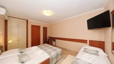 Chorvátsko - Biograd na Moru - San Antonio Resort - trojlôžková izba Chorvátsko - Biograd na Moru - San Antonio Resort - trojlôžková izba