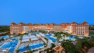 Turecko - Side - Hotel Royal Alhambra Palace - hotel