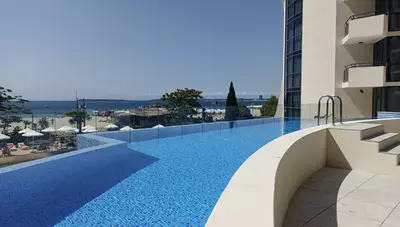 Bulharsko - Slnečné pobrežie - hotel Zenith - infinity bazén (za poplatok)