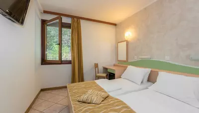 Chorvátsko - Istria - Rabac - hotel Narcis - izba Economy Chorvátsko - Istria - Rabac - hotel Narcis - izba Economy