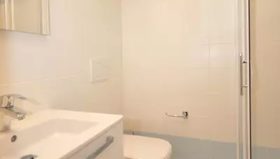 Taliansko - Bibione - Apartmány Tiepolo - typ B3+2 - kúpelňa