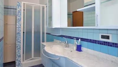 Taliansko - Bibione - Spiaggia - Apartmány Laguna Piccola - kúpelňa (apartmán B)