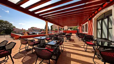 Chorvátsko - Sv.Filip i Jakov - Hotel Villa Donat - terasa Chorvátsko - Sv.Filip i Jakov - Hotel Villa Donat - terasa