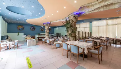 Bulharsko - Slnečné pobrežie - Hotel Trakia - reštaurácia Bulharsko - Slnečné pobrežie - Hotel Trakia - reštaurácia