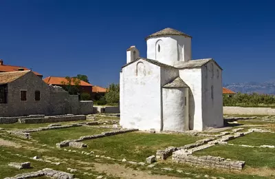 Nin - katedrála Sv. Kríža