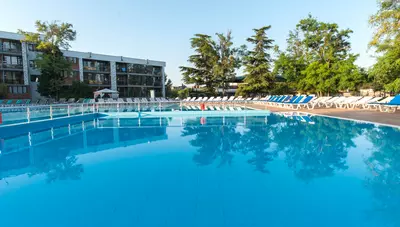 Bulharsko - Slnečné pobrežie - Hotel Pomorie Sun - hotel s bazénom
