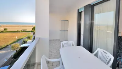 Taliansko - Bibione - Rezidencia Luxor - apartmán B14+1 - balkón