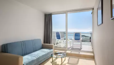 Chorvátsko - Istria - Rabac - hotel Mimosa - izba 2+2 na morskú stranu Chorvátsko - Istria - Rabac - hotel Mimosa - izba 2+2 na morskú stranu