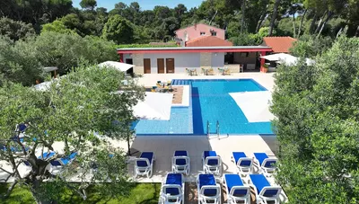 Chorvátsko - Biograd na Moru - San Antonio Resort - areál Chorvátsko - Biograd na Moru - San Antonio Resort - areál