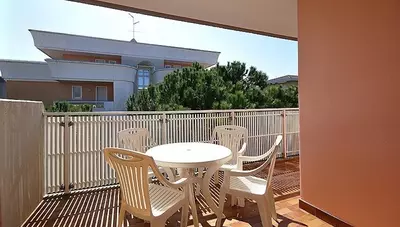 Taliansko - Bibione - apartmány Tiepolo - apartmán C4+2 - balkón