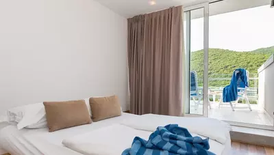 Chorvátsko - Istria - Rabac - hotel Narcis - izba orientovaná na morskú stranu Chorvátsko - Istria - Rabac - hotel Narcis - izba orientovaná na morskú stranu