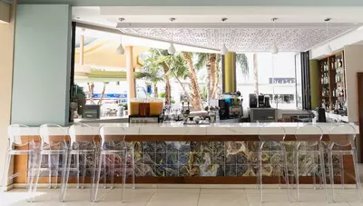 Cyprus - Ayia Napa - Hotel Stamatia - bar pri bazéne