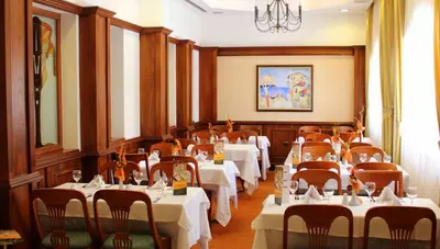 Bulharsko - Slnečné pobrežie - Hotel Royal Palace Helena Park - reštaurácia