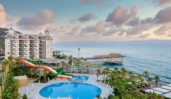 Hotel Aria Resort & Spa