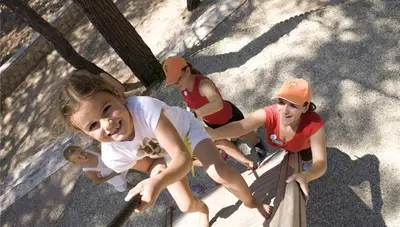 Chorvátsko - ostrov Lišinj - Mali Lošinj - hotel Vespera - Pino Club - animácie