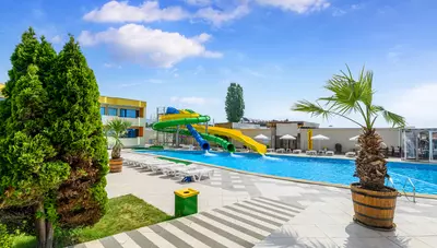 Bulharsko - Slnečné pobrežie - Hotel Glarus - areál