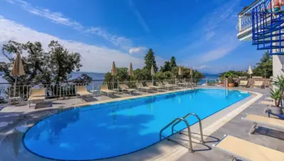 Chorvátsko - Crikvenica - Mediteran Hotel by Aminess - bazén Chorvátsko - Crikvenica - Mediteran Hotel by Aminess - bazén