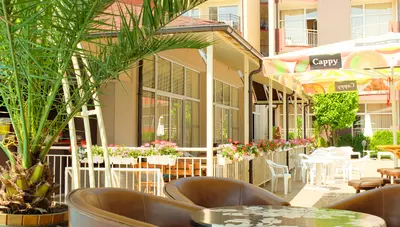 Bulharsko - Slnečné pobrežie - Hotel Astoria - terasa Bulharsko - Slnečné pobrežie - Hotel Astoria - terasa