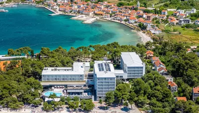 Chorvátsko - Petrčane - hotel Pinija - hotel