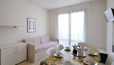 Taliansko-Bibione-villaggio La Fenice -obývacia miestnosť