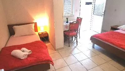 Chorvátsko - Biograd na Moru - apartmány Stipe - štúdio 1/2+1 prízemie Chorvátsko - Biograd na Moru - apartmány Stipe - štúdio 1/2+1 prízemie