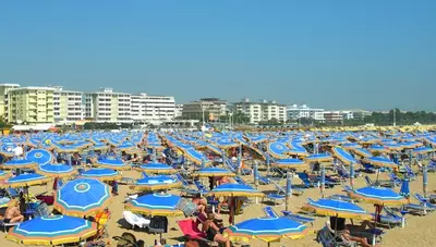 Taliansko - Bibione - pláž Taliansko - Bibione - pláž