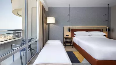 Bulharsko - Slnečné pobrežie - hotel IM Dreamer - dvojlôžková izba Deluxe s prístelkou orientovaná na morskú stranu