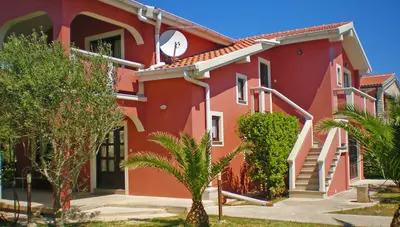 Chorvátsko - Zadar - Vir - apartmány Zeljka - pohľad na apartmánový dom Chorvátsko - Zadar - Vir - apartmány Zeljka - pohľad na apartmánový dom