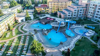 Bulharsko - Slnečné pobrežie - Hotel Trakia Plaza - bazény s toboganmi Bulharsko - Slnečné pobrežie - Hotel Trakia Plaza - bazény s toboganmi